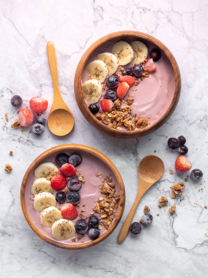 Yoghurt met fruit en cruesli